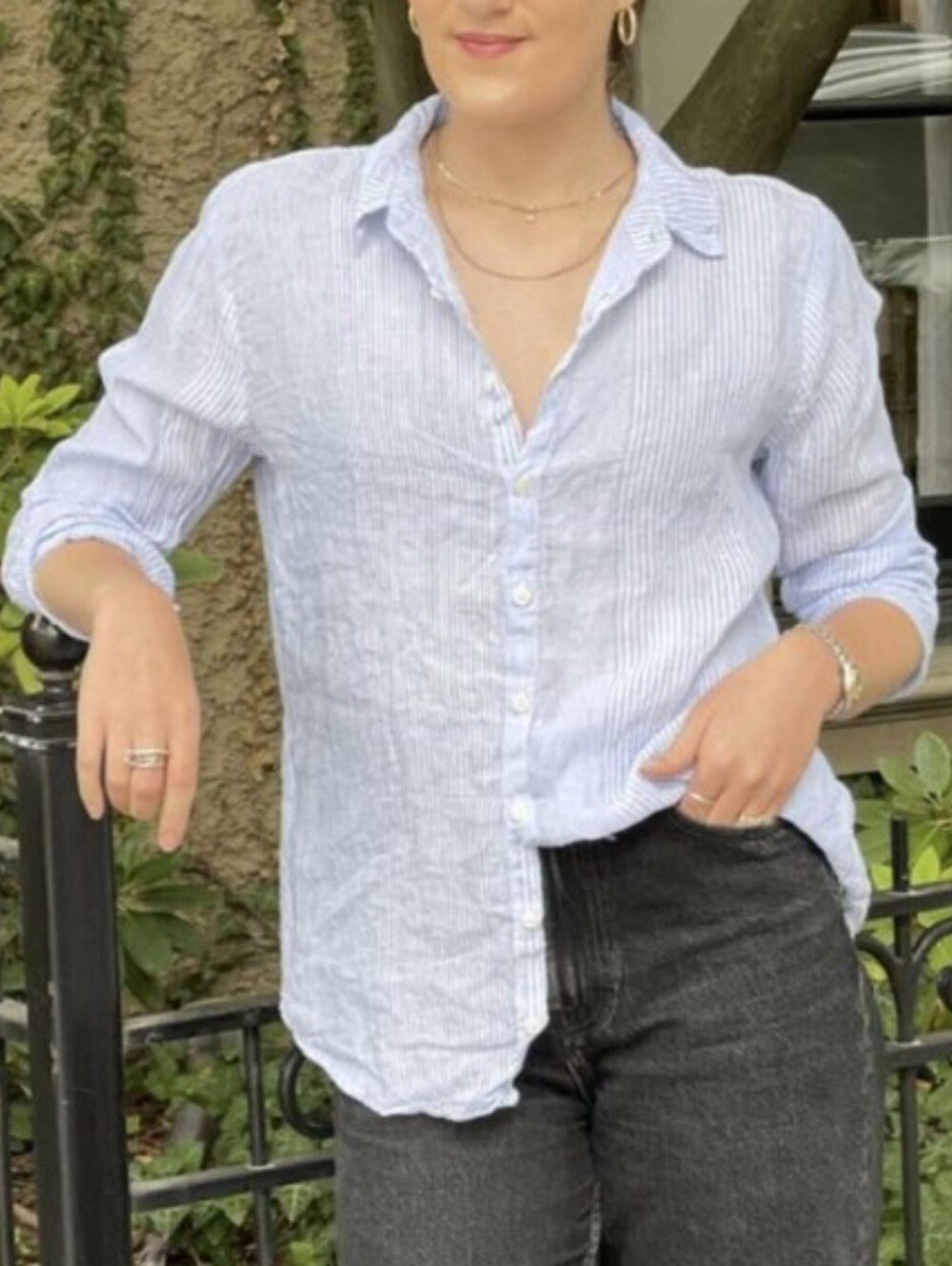 CP Shades Linen Pinstripe Button Down Shirt Top Blue White Size Medium.